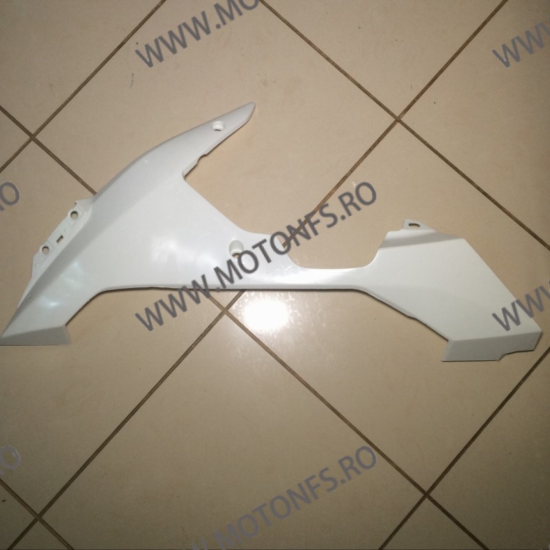 R1 2007 2008 CARENA LATERALA STANGA JOS GRSJ92 GRSJ92  Carene laterale 195,00 lei 195,00 lei 163,87 lei 163,87 lei