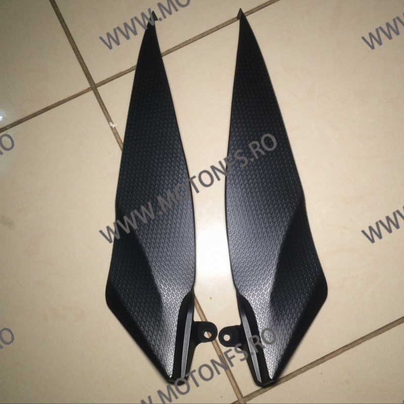 R1 2007 2008 Carena Plastice Laterala GPLR87 GPLR87  Plastice laterale 160,00 lei 160,00 lei 134,45 lei 134,45 lei