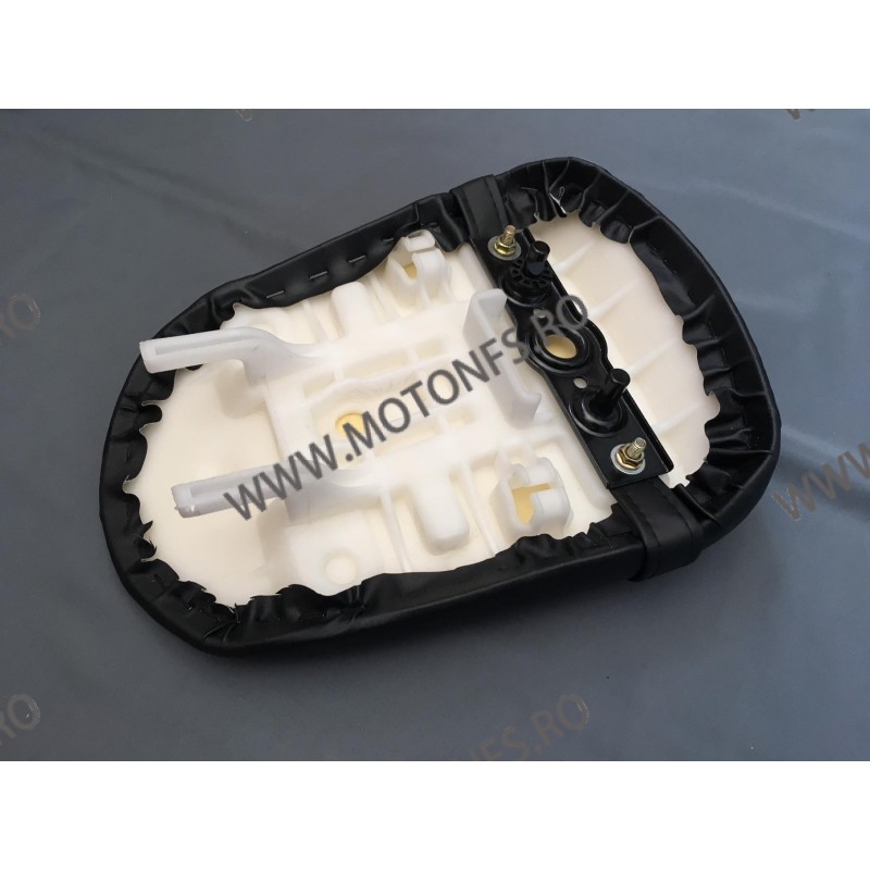 GSXR600 / GSXR750 2008 2009 2010 Saua pasager pentru Suzuki ONIV0 XF-511  Saua Pasager 195,00 lei 175,50 lei 163,87 lei 147,4...