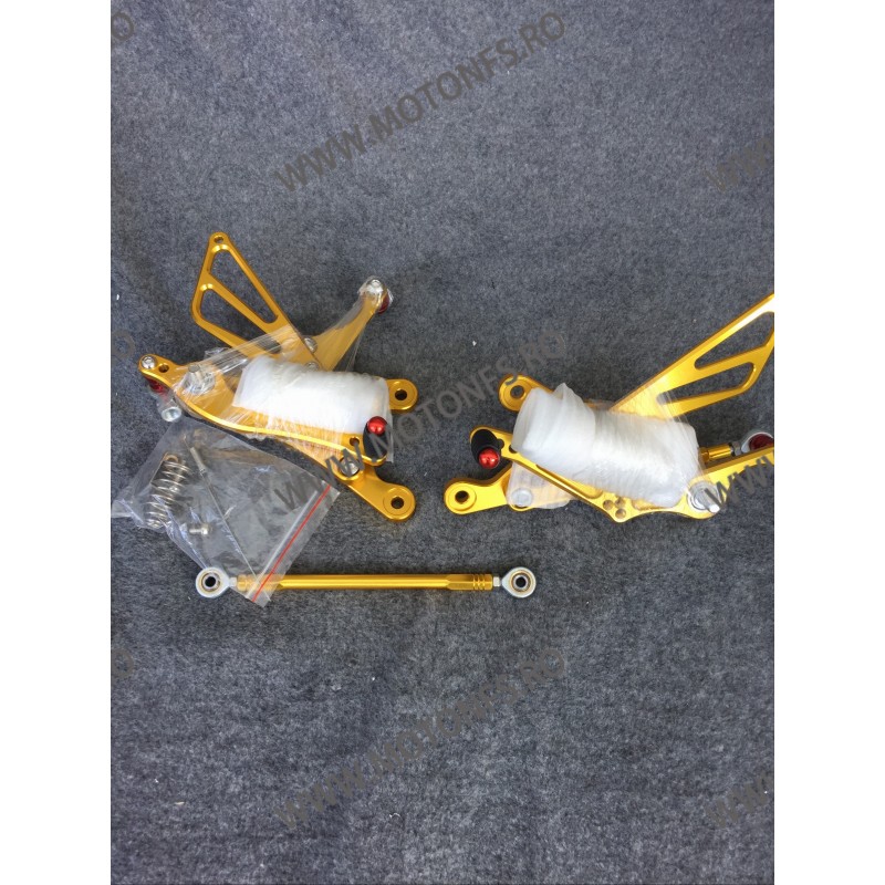 R1 2004 2005 2006 SCNC95339 SCNC95339  Scarite Racing complete 499,00 lei 499,00 lei 419,33 lei 419,33 lei