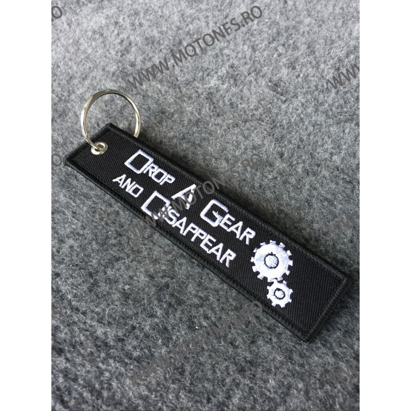 Drop A Gear And Disappear -Breloc Brodat Pe Ambele Fete 1OI4MV 1OI4MV  Breloc Chei 10,00 lei 10,00 lei 8,40 lei 8,40 lei