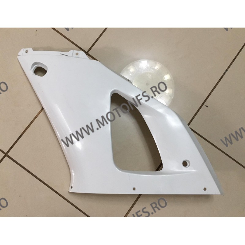 R1 2000-2001 Carena Laterale Yamaha Stanga-Sus Nevopsit NDP2A NDP2A  Carene laterale 350,00 lei 350,00 lei 294,12 lei 294,12 lei