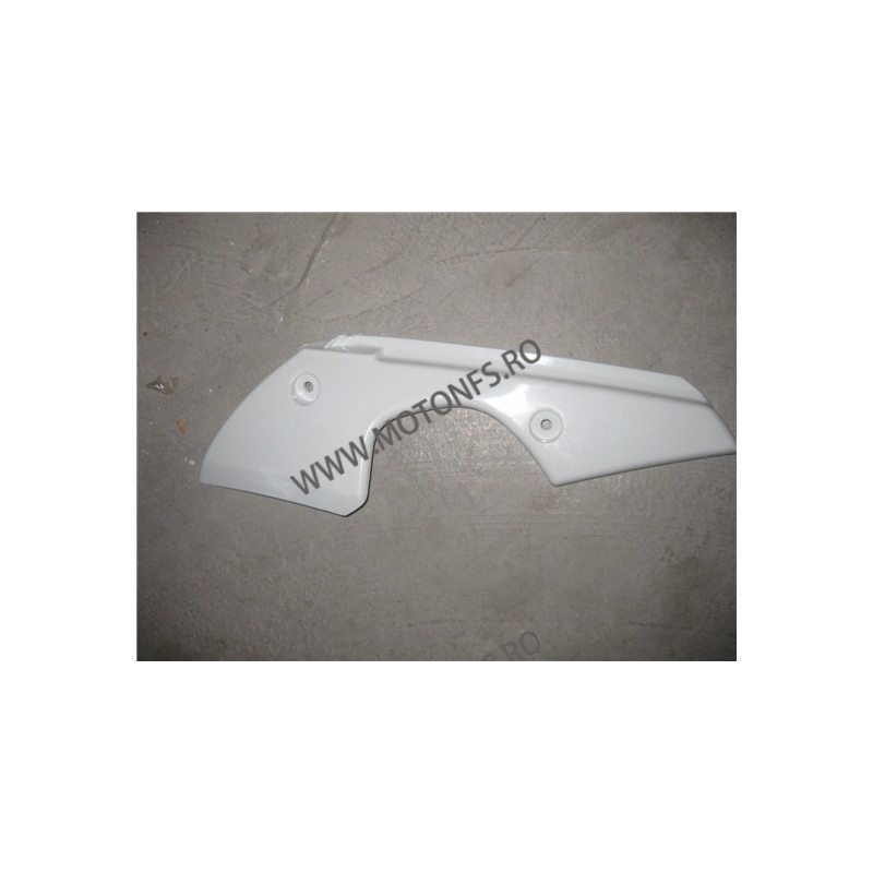 R1 2009 -2012 carena lateral Dreapta ZLGD ZLGD  R1 2009-2014 120,00 lei 120,00 lei 100,84 lei 100,84 lei