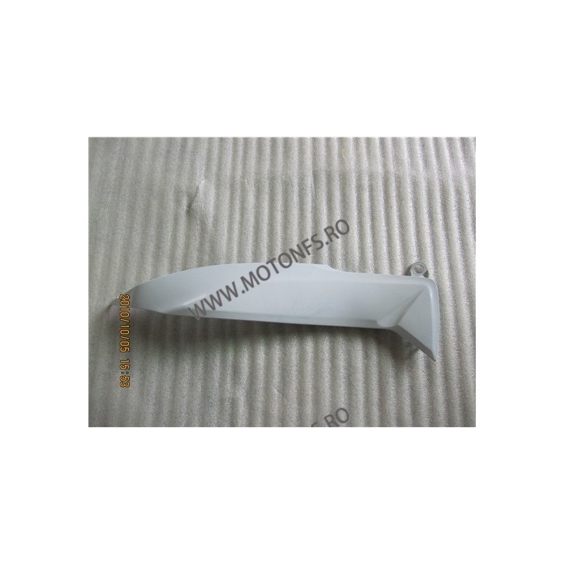 GSXR1000 2009 2010 2011 carena laterala rezervor stanga K9D8 K9D8  GSXR1000 2009-2011 140,00 lei 140,00 lei 117,65 lei 117,65...