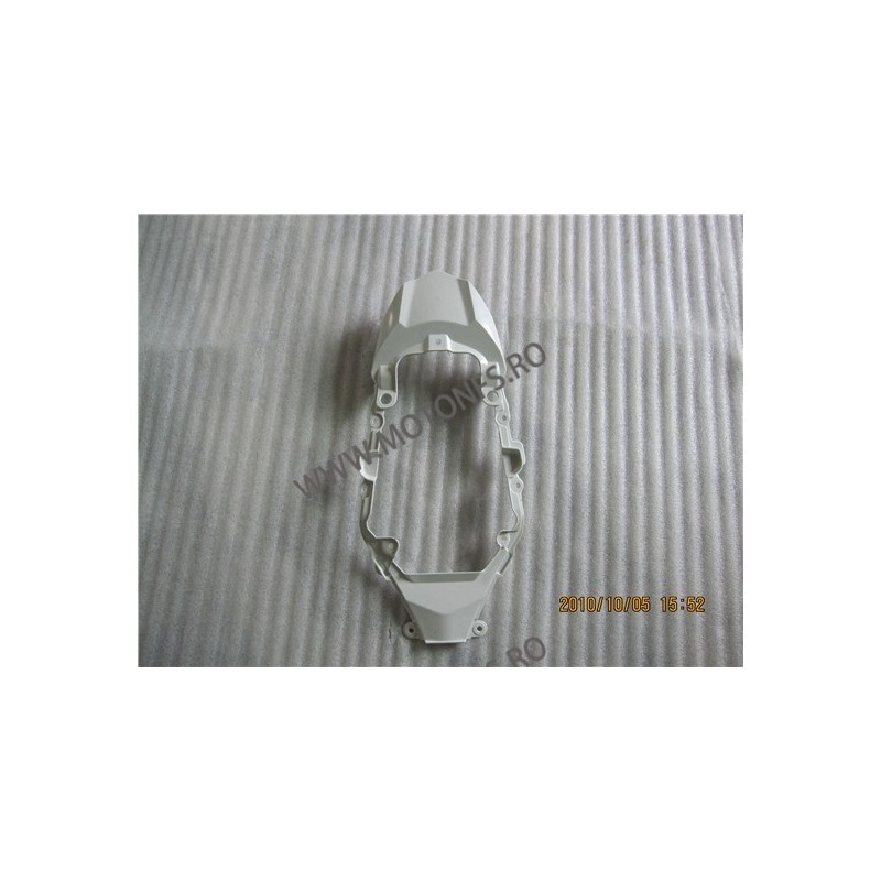 GSXR1000 2009 2010 2011 carena codita P5S2 P5S2  GSXR1000 2009-2011 190,00 lei 190,00 lei 159,66 lei 159,66 lei