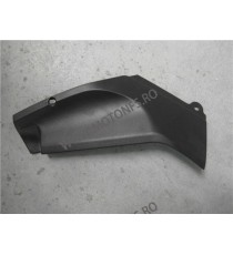 R1 1998 1999 2000 2001 carena capac ram air dreapta QL1C QL1C  R1 1998 1999 120,00 lei 120,00 lei 100,84 lei 100,84 lei