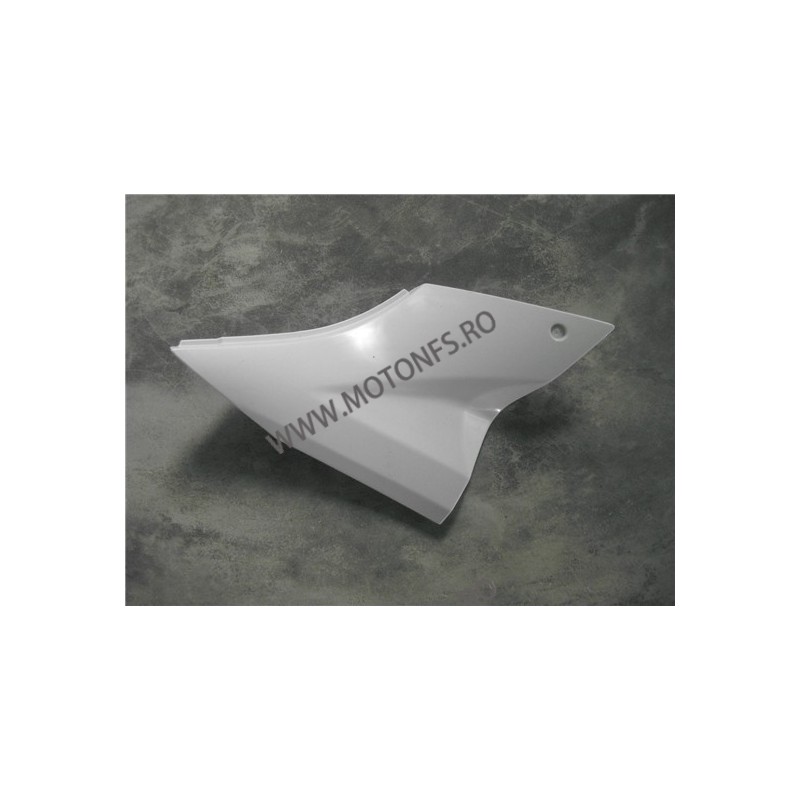 ZX10R 2006 2007 carena laterala rezervor dreapta Q6OO Q6OO  ZX10R 2006 2007 160,00 lei 160,00 lei 134,45 lei 134,45 lei