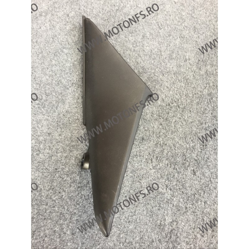 CBR600RR 2003-2004 Plastic Lateral Dreapta NWL5R NWL5R  Plastice laterale 70,00 lei 70,00 lei 58,82 lei 58,82 lei