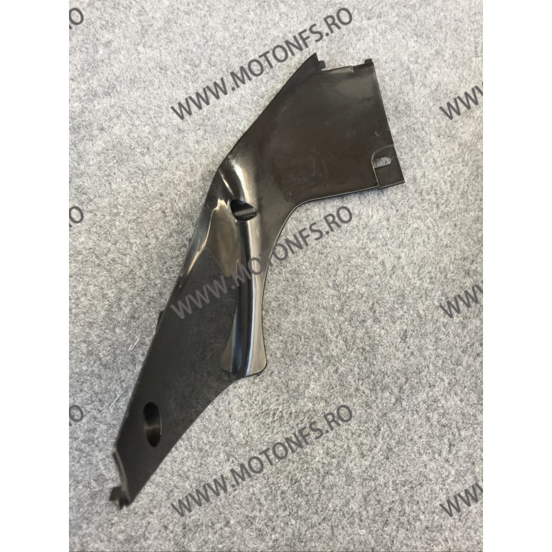 R1 2004 2005 2006 Carena Plastic Dreapta 1TYRU 1TYRU  Plastice laterale 80,00 lei 80,00 lei 67,23 lei 67,23 lei