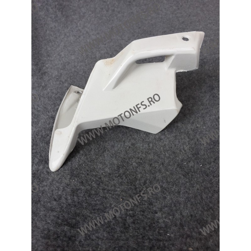 Z1000 2007 2008 2009 Carena Laterala Dreapta T5VGG T5VGG  Z1000 2003-2016 70,00 lei 70,00 lei 58,82 lei 58,82 lei