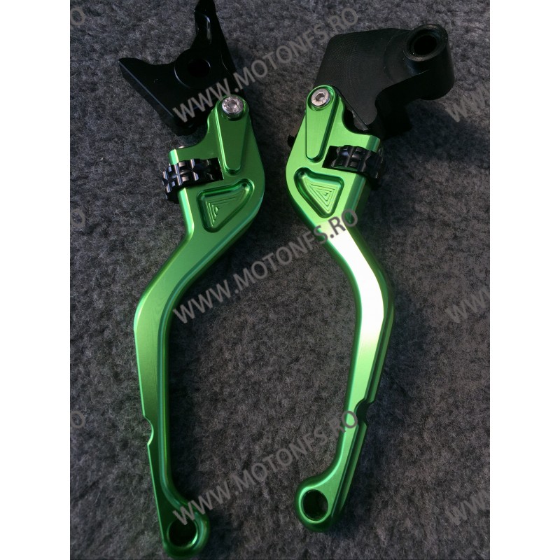 Set 2 Manete Scurte 3D Roller Adjuster AO62I AO62I  Manete Scurte 3D Roller Adjuster 150,00 lei 150,00 lei 126,05 lei 126,05 lei