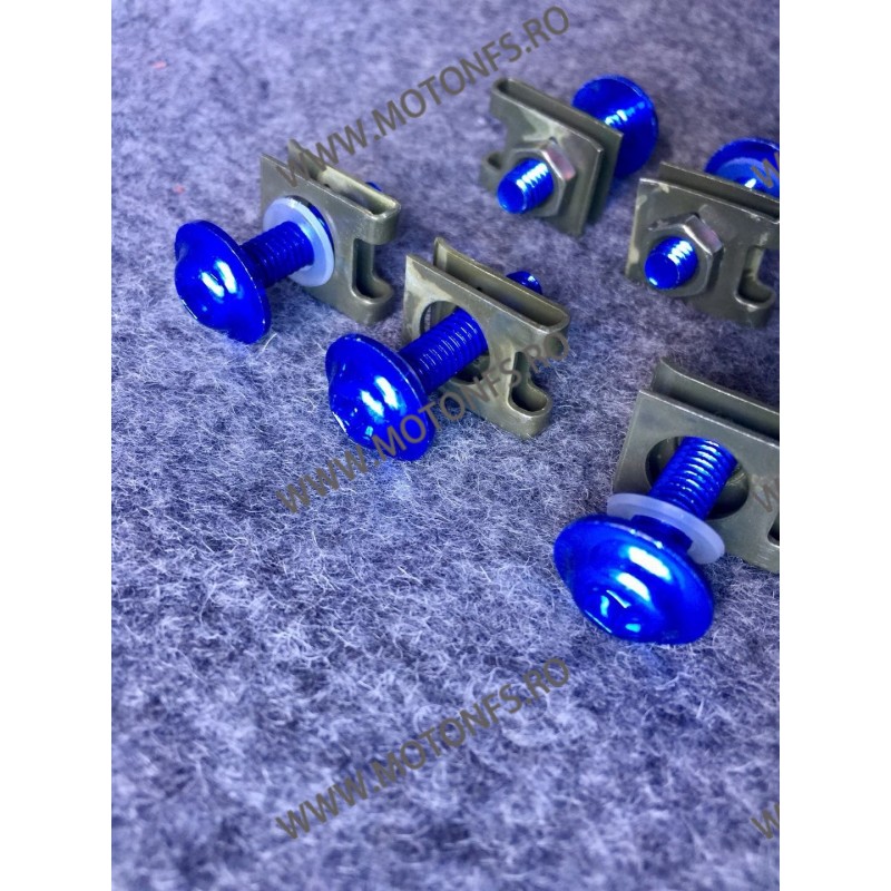 Suruburi carena moto M6 x 25mm Albastru 9SZBH 9SZBH Suruburi carena universale 3,00 RON 3,00 RON 2,52 RON 2,52 RON Suruburi carena moto M6 x 25mm Albastru 9SZBH 9SZBH Suruburi carena universale 3,00 RON 3,00 RON 2,52 RON 2,52 RON
