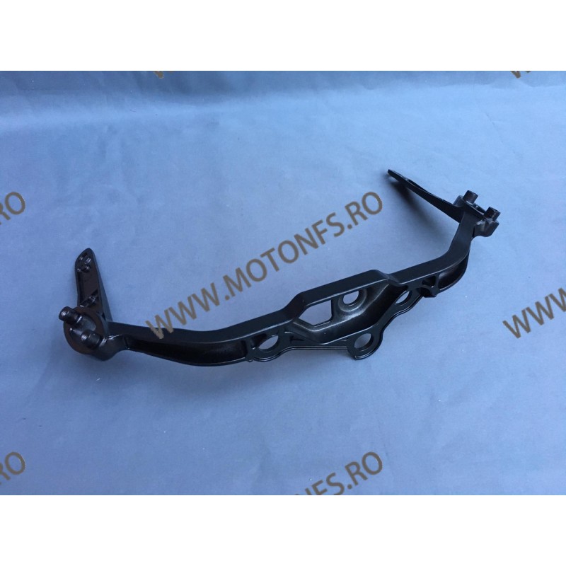 CBR954 2002-2003 Honda Cadru De Bord Honda CBR954 479XF  Honda 299,00 lei 269,10 lei 251,26 lei 226,13 lei -10%