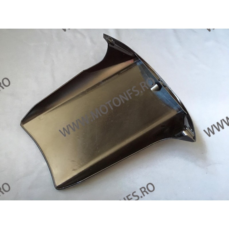 R1 2002-2003  Aparatoare roata spate Aripa Spate YAMAHA UWTSV  Aripa spate 140,00 lei 140,00 lei 117,65 lei 117,65 lei