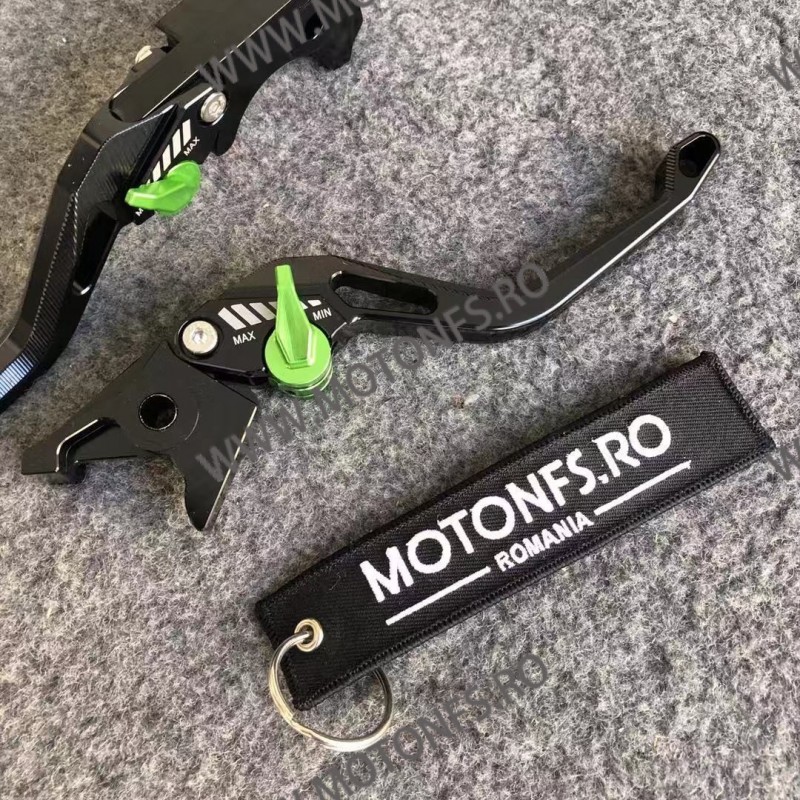 Manete Manete scurte 5D Prelucrare Cnc Negru Cu Chieta Verde 0P26J2Y 0P26J2Y  Manete Scurte 5D 2 Degete 160,00 lei 149,00 lei...