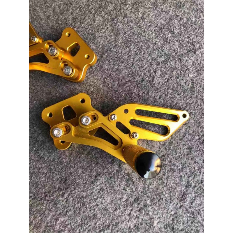 GSXR600 GSXR750 2006 - 2010 FXCNC RACING U8YCDU U8YCDU  GSXR600/750 2006-2007 499,00 lei 499,00 lei 419,33 lei 419,33 lei