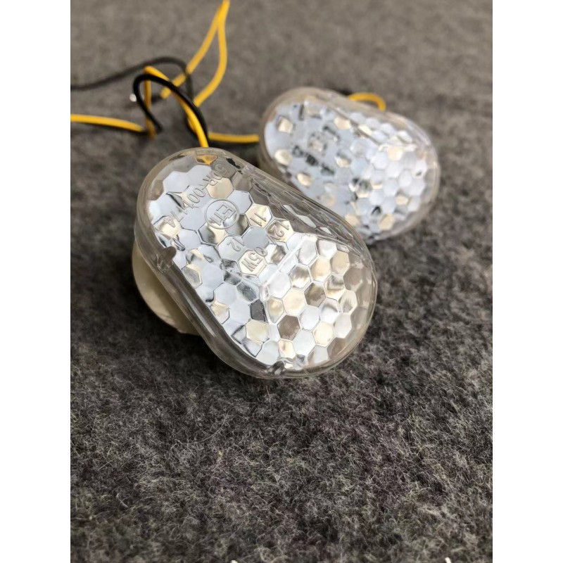 Semnale LED Pentru Carena Kawasaki Omologat (E11)Transparent SLC303-002b 303-002b  ZX6R 1994-1999 40,00 lei 40,00 lei 33,61 l...