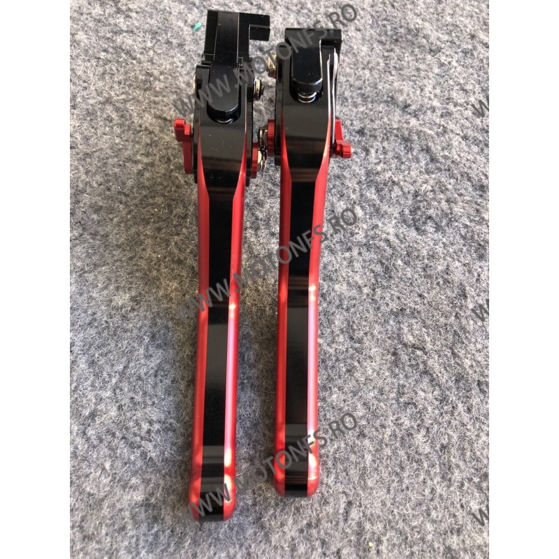 Manete Scurte Edge Double Color Negru Cu Chieta Rosu 9JBMM 9JBMM  Manete Scurte Edge Double Color 160,00 lei 160,00 lei 134,4...