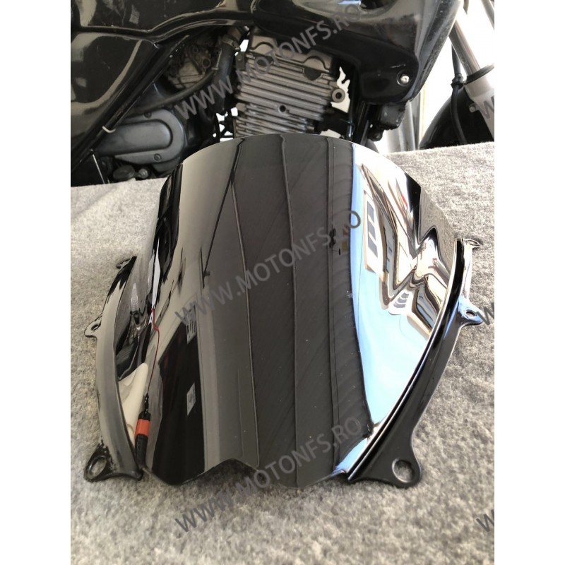 GSXR1000 2007 2008 Parbriz Double Bubble Fumuriu Suzuki ZS5DE ZS5DE  GSXR1000 2007 2008 135,00 lei 108,00 lei 113,45 lei 90,7...