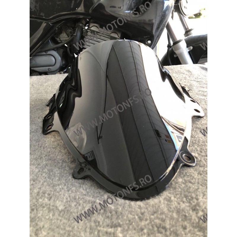 GSXR600 / GSXR750 2004 2005 Parbriz Double Bubble Fumuriu Suzuki LF4L2 LF4L2  Parbriza Fumuriu Motonfs 145,00 lei 130,00 lei ...