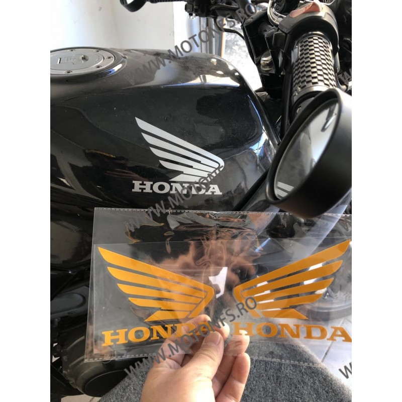 11.5cm x 9cm Honda Autocolant / Sticker Moto / Auto Reflectorizante Stikere Carena Moto R2NG6 Autocolante Carena 25,00 lei 2... 11.5cm x 9cm Honda Autocolant / Sticker Moto / Auto Reflectorizante Stikere Carena Moto R2NG6 Autocolante Carena 25,00 lei 2...