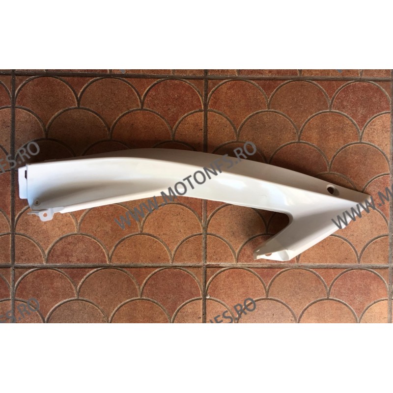 R6 2006 2007 Carena Laterala Plastic Stanga EWS1M  R6 2006-2007 180,00 lei 180,00 lei 151,26 lei 151,26 lei