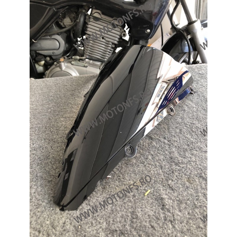 R1 2002 2003 Yamaha Yzf Parbriz Double Bubble B0FG9 B0FG9  Parbriza Fumuriu Motonfs 145,00 lei 116,00 lei 121,85 lei 97,48 le...