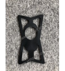 protejat de cauciuc siliconic ce prinde telefonul suplimentar in cele 4 colturi ale telefonului. YE38P  Suport Telefon & GPS ...