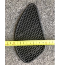 Tank pad Tank grip lateral 20cm X 10.5cm protectie rezervor Universala H4XZ0 H4XZ0  Tankpad Lateral Rezervor 69,00 lei 69,00 ...
