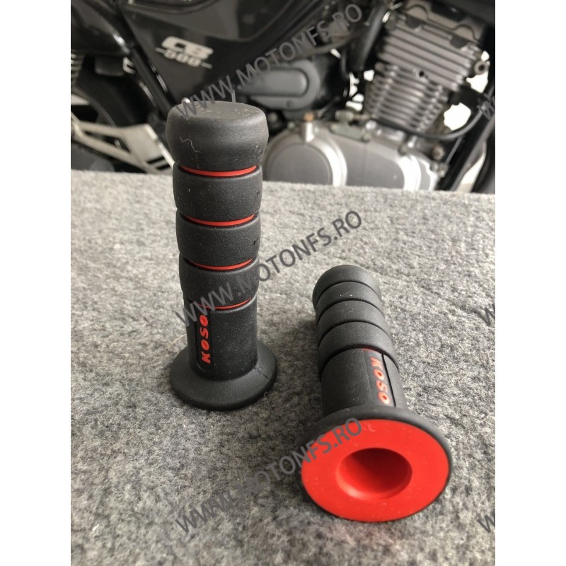 Set Mansane Cauciuc Universal Koso Negru J9TDB  Mansoane Cauciuc Universale 40,00 lei 40,00 lei 33,61 lei 33,61 lei