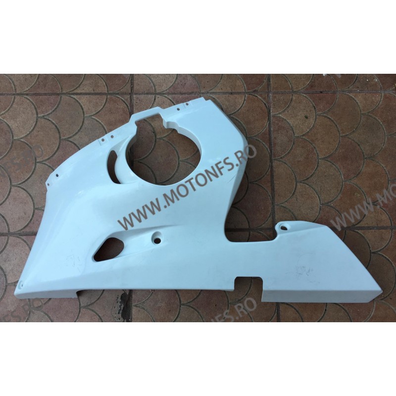 R6 1998 1999 2000 2001 2002 Yamaha Carena laterala Stanga jos Nevopsit AWQDT  Carene laterale 350,00 lei 350,00 lei 294,12 le...