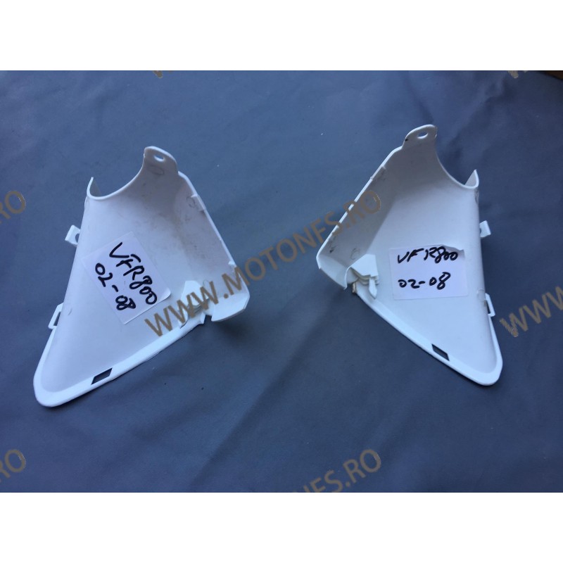 VFR800 2002-2012 Carena Plastic Laterala Nevosit Honda O7UXS O7UXS  Plastice laterale 160,00 lei 160,00 lei 134,45 lei 134,45...