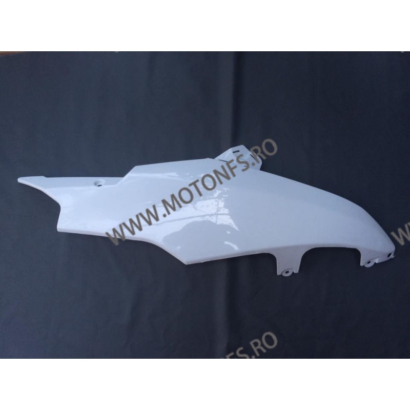 GSXR600 / GSXR750 2008 2009 2010 Carena Laterala Drepta Jos UWTI8 UWTI8  Carene laterale 195,00 lei 195,00 lei 163,87 lei 163...