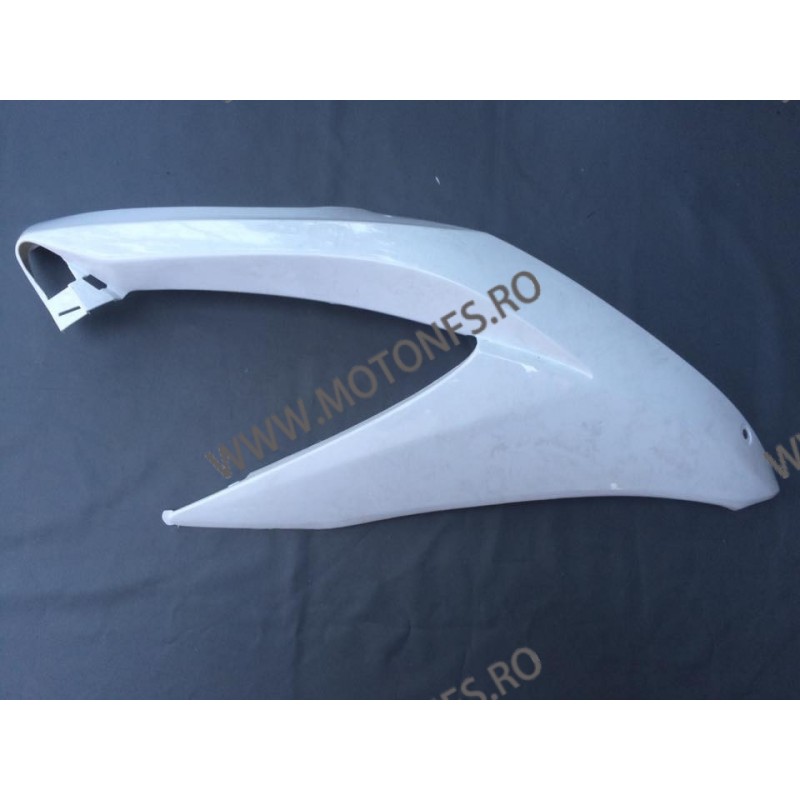 GSXR600 / GSXR750 2008 2009 2010 Carena Laterala Drepta Sus Nevopsit Suzuki OE8ZZ OE8ZZ  Carene laterale 195,00 lei 195,00 le...