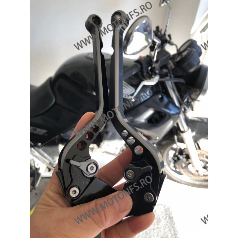 Manete Edge Lungi Double Color Negru Cu Cheita Argintiu 5V3PM 5V3PM  Manete Lungi Edge Double Color 170,00 lei 170,00 lei 142...