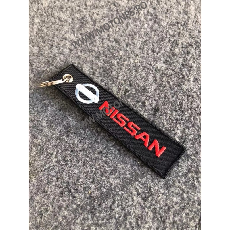 NISSAN Breloc Brodat Pe Ambele Fete 8IDSZ 8IDSZ  Breloc Chei 25,00 lei 25,00 lei 21,01 lei 21,01 lei
