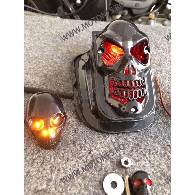 Stop cu leduri Si semnale Suport Numar LED Moto Universal Cafe Racer Cromat Chooper Bobber 2HNPL 2HNPL  Stop Universal 150,00...