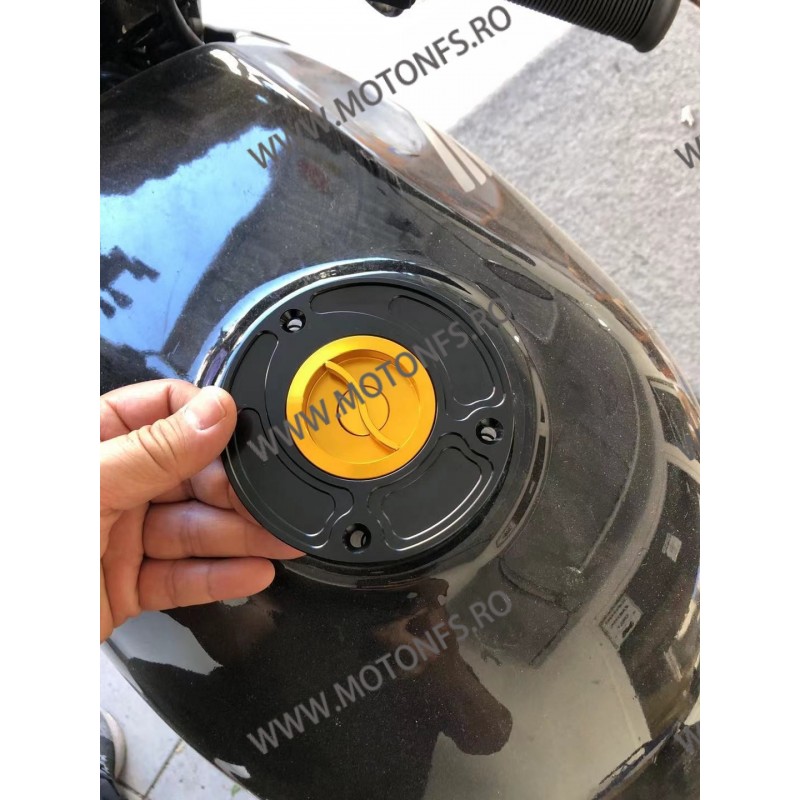 Suzuki Buson Rezervor Deschidere Rapida - Auriu BR4837-1 BR4837-1  GSXR600/750 2004-2005 165,00 lei 148,50 lei 138,66 lei 124...