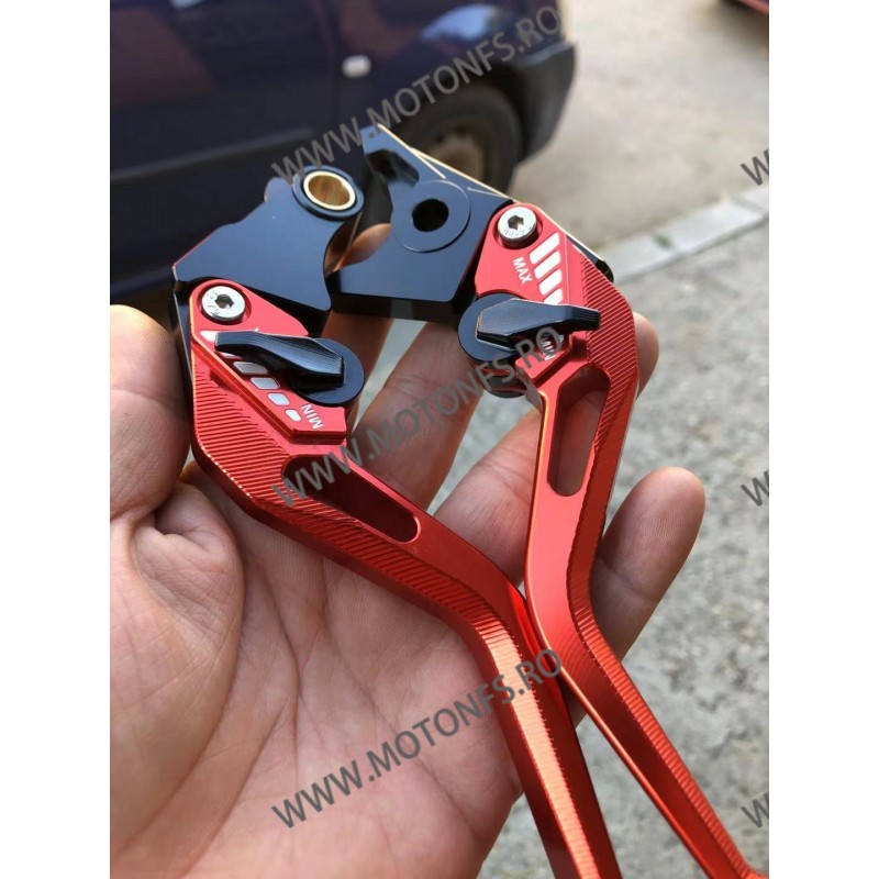 Manete scurte 5D Prelucrare cnc Portocaliu Cu Chieta Negru OUI68IO OUI68IO  Manete Scurte 5D 2 Degete 160,00 lei 149,00 lei 1...