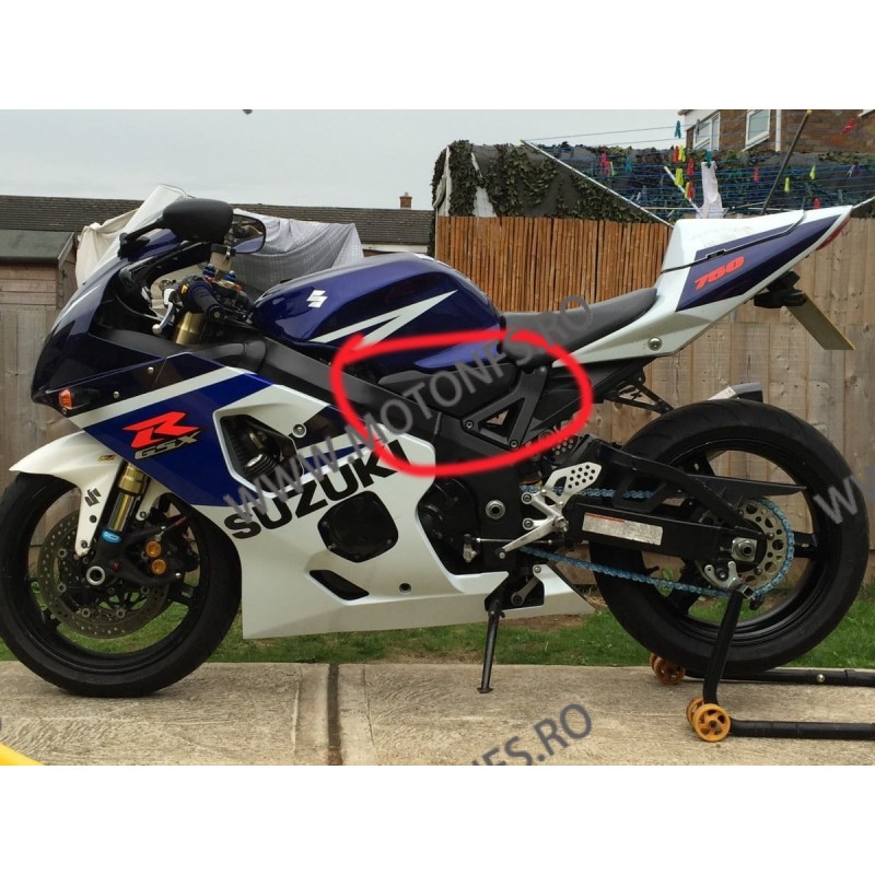 GSXR600 GSXR750 2004 2005 Carena Plastic Laterala Stanga 5K0KR 5K0KR  GSXR600/750 2004-2005 90,00 lei 90,00 lei 75,63 lei 75,...