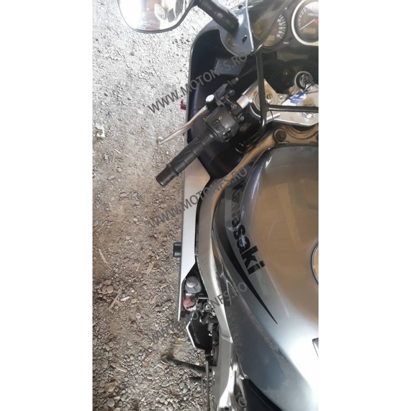 ZX6R 1998 1999 2000 2001 2002 / ZX9R 1998 1999 2000 2001 2002 2003