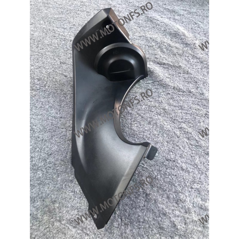 R6 1998 1999 2000 2001 2002 Carena Capace Ram Air Stanga Yamaha RNHV5  R6 1998-2002 150,00 lei 150,00 lei 126,05 lei 126,05 lei