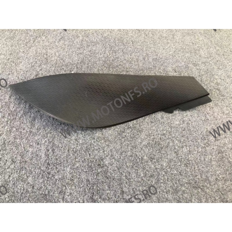 ZX6R 2007-2008 Plasrice Rezervor Dreapta Kawasaki V8C9I V8C9I  ZX6R 2007 2008 120,00 lei 120,00 lei 100,84 lei 100,84 lei