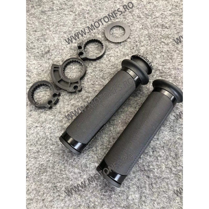 Set 2 Mansoane Moto universale Negre 8VDD1 msn287-3  Mansoane Moto universale 50,00 lei 50,00 lei 42,02 lei 42,02 lei