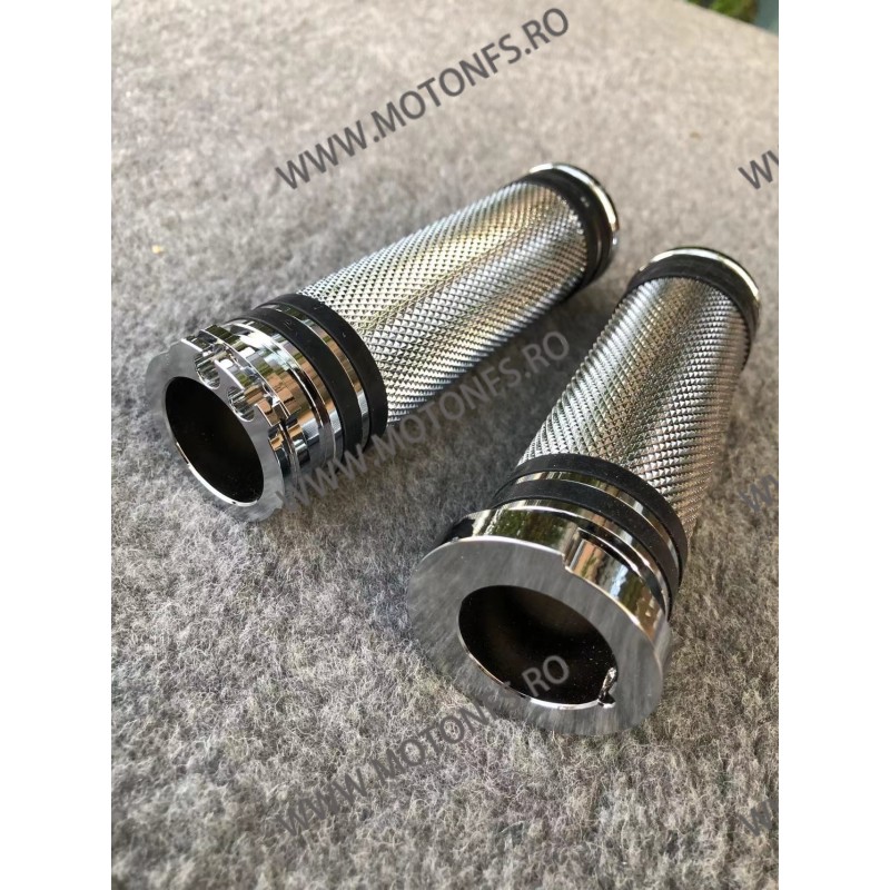 25mm Set 2 Mansoane Cu Capetele De Ghidon Cafe Racer Harley-Davidson Honda Suzuki Kawasaki Yamaha Cruiser Chopper Chrom CSKK7... 25mm Set 2 Mansoane Cu Capetele De Ghidon Cafe Racer Harley-Davidson Honda Suzuki Kawasaki Yamaha Cruiser Chopper Chrom CSKK7...
