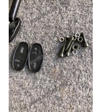 CBR600RR 2003-2011 CBR1000RR 2004-2007 OGLINZI 2 BUC STANGA SI DREATA HONDA XF-410-01  CBR600RR 2003 2004 135,00 lei 135,00 l...