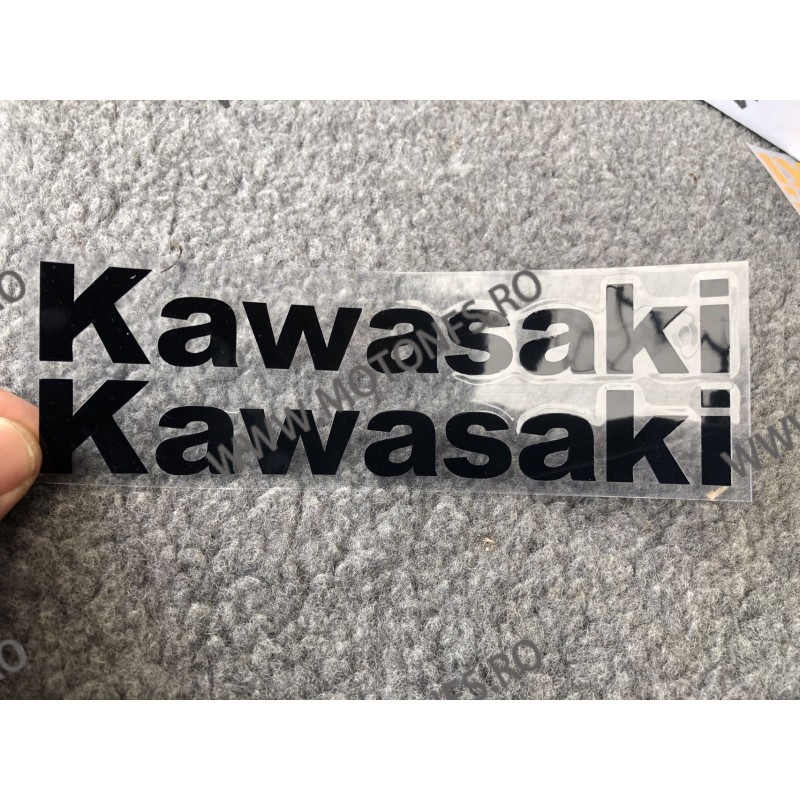 16CM X 2.5CM 2BUC AUTOCOLANT KAWASAKI ROSU ALBASTRU ALB NEGRU GALBEN  JO003 JO003  Autocolant / Stikare Carena 10,00 lei 10,0...