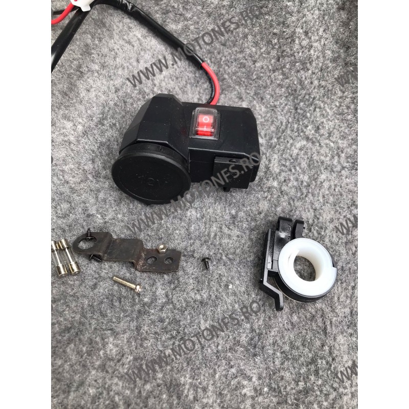 Priza USB x 2, Bricheta x 1 Moto, Led Rosu, Culoare Negru LT9ZK LT9ZK  Voltmetru / Prize Moto 49,00 lei 49,00 lei 41,18 lei 4...