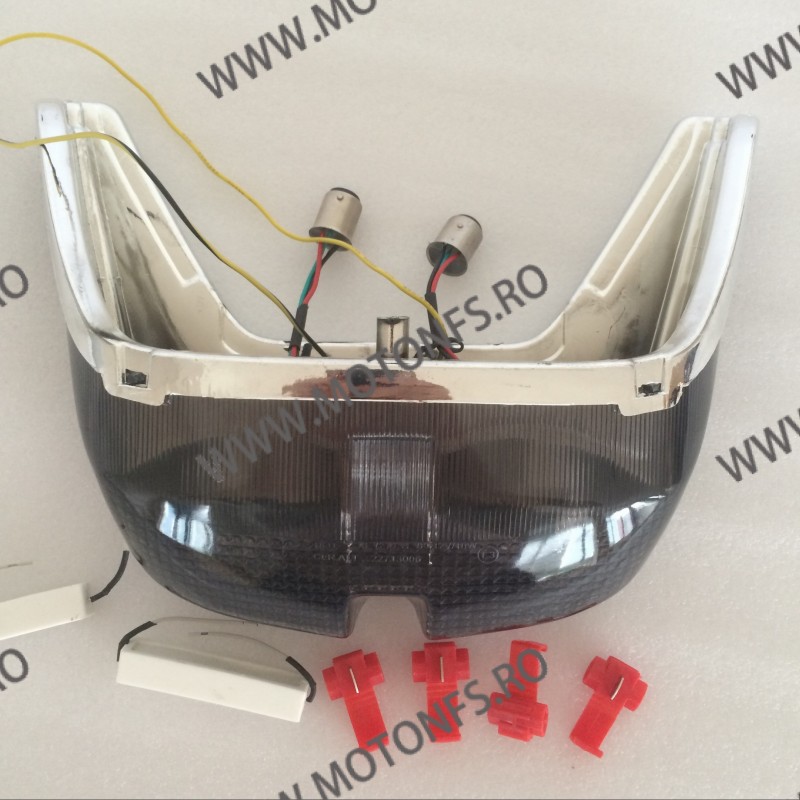R6 1998 1999 2000 Lampa stop fumurie cu leduri si lumini de semnalizare pentru Yamaha TZY044  R6 1998-2002 240,00 lei 216,00 ...
