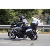 Top case SHAD SH40 alu look D0B40200 130.D0B40200 SHAD Cutii TOP Cases SHAD 779,00 lei 701,10 lei 654,62 lei 589,16 lei -10%